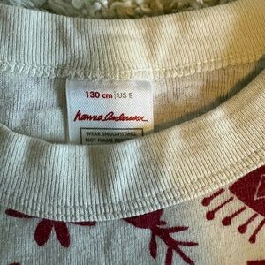 Hanna Andersson Cream and Red Graphic Shirt